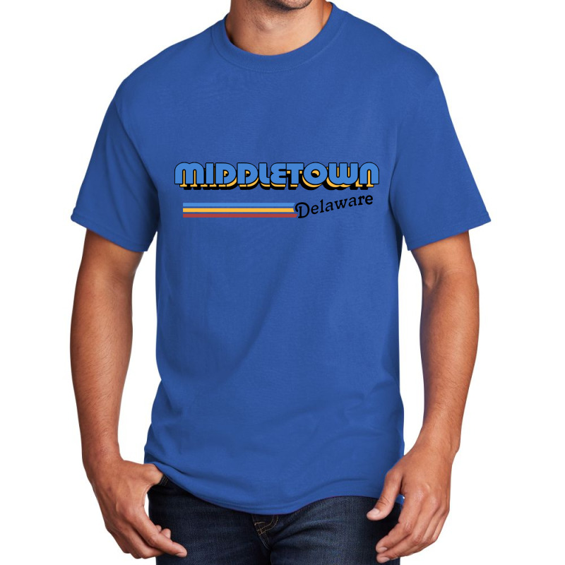 Middletown, Delaware Retro Styled Design Basic T-shirt | Artistshot