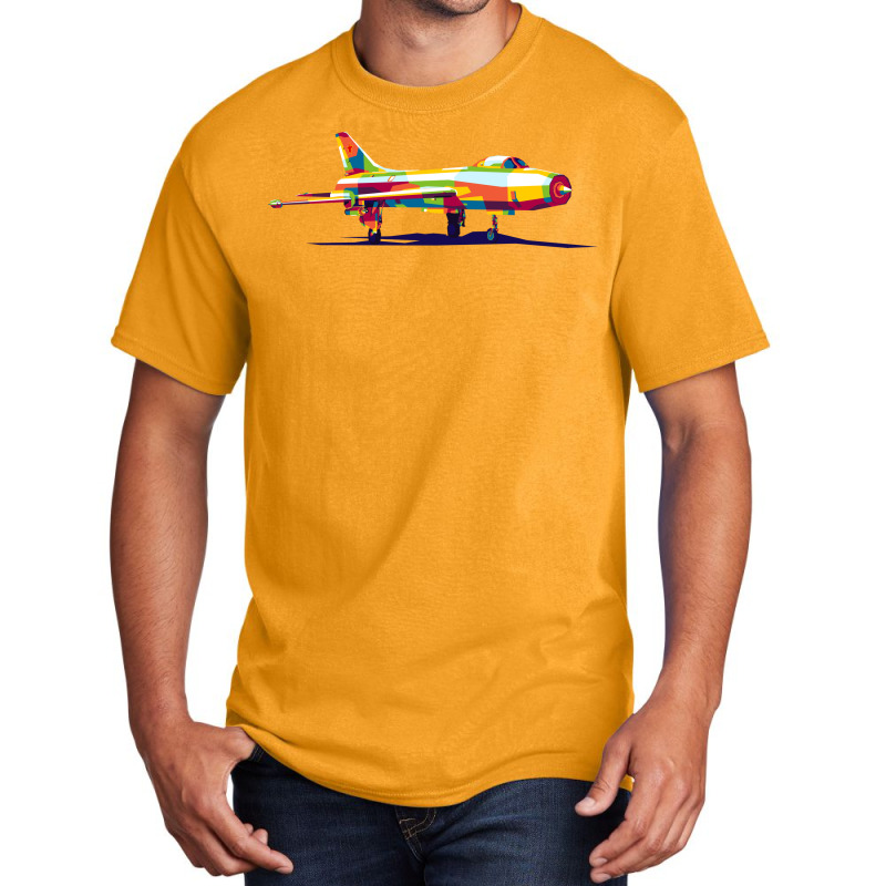 Su-7 Basic T-shirt | Artistshot