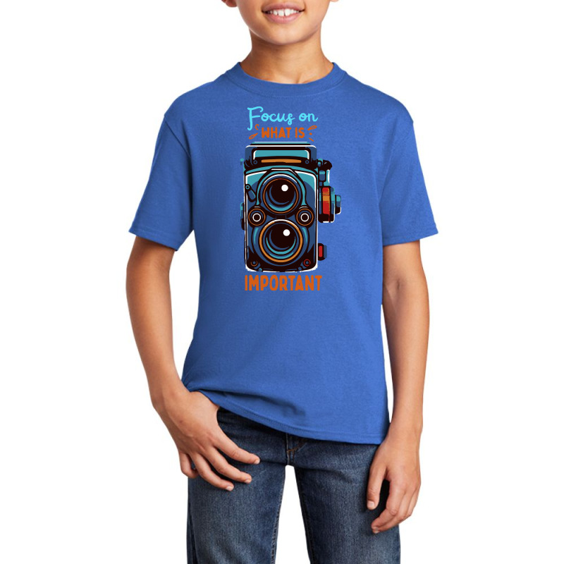 Photographer T  Shirt Classic Film Camera Art For Photographers T  Shi Basic Youth T-shirt by lizardgasp | Artistshot