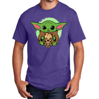 Baby Yoda And Wood Basic T-shirt | Artistshot