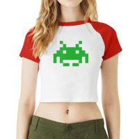 Hot Trend 80s & 90s Space Invader Bug Vintage Old School Raglan Crop Top | Artistshot