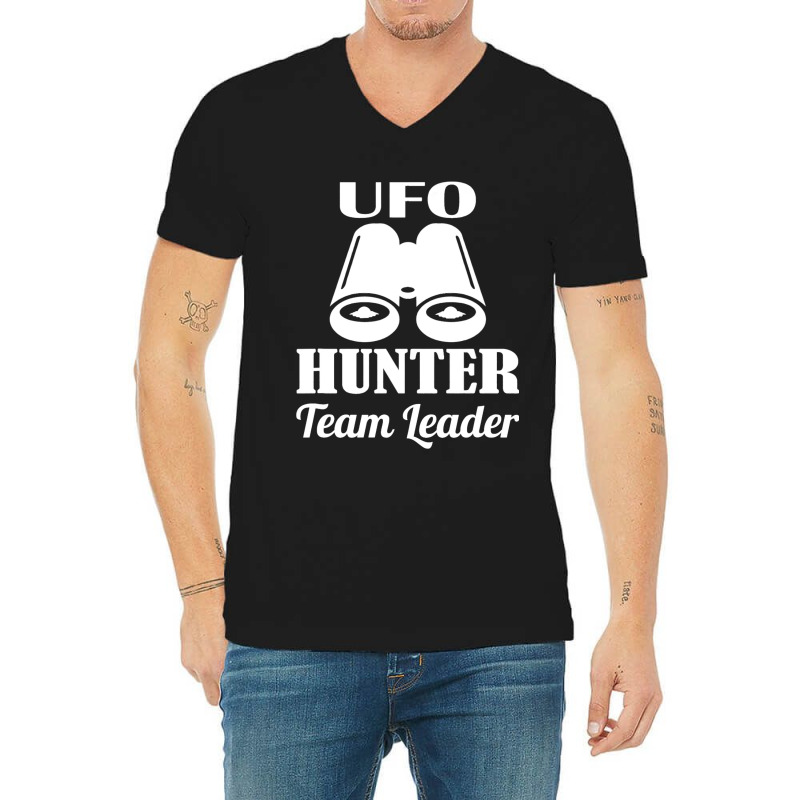 Ufo Hunter Team Leader Binoculars V-neck Tee | Artistshot