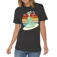 Vintage Funny Alien Smoking Over A Spaceship Space Vintage T-shirt | Artistshot