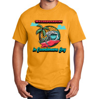 Waterboarding In Der Bucht Von Guantanamo Basic T-shirt | Artistshot