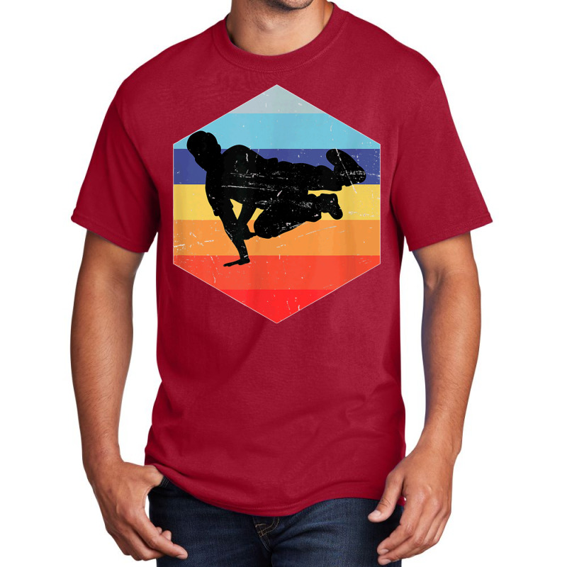 Men's Free Runner Parkour Free Running Shoes T Shirt Basic T-shirt by JillMarie | Artistshot