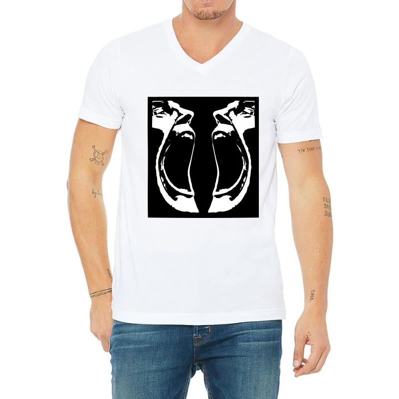 Scream Face V-Neck Tee by Kamilaz | Artistshot