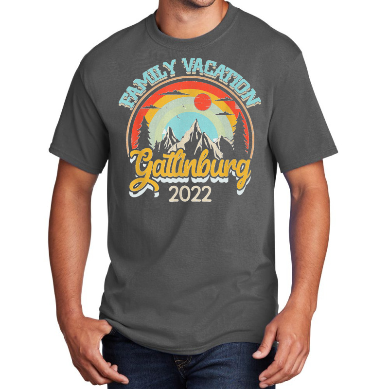 Tennessee Smoky Mountains Family Vacation Gatlinburg 2022 T Shirt Basic T-shirt | Artistshot