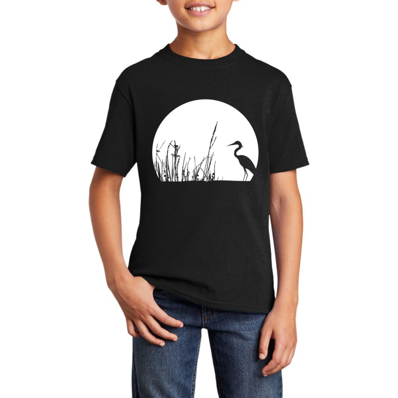 Heron In The Reeds Zen Mood Nature Lovers Basic Youth T-shirt | Artistshot