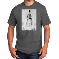 Sitting Bull Vintage Native American Photo Basic T-shirt | Artistshot