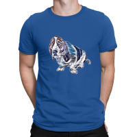 Basset Hound Dog Looking Up W T-shirt | Artistshot