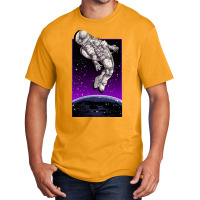 Aesthetic Spaceman Basic T-shirt | Artistshot