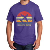 Vintage Travel World Traveler Themed Gift Love Traveling Basic T-shirt | Artistshot