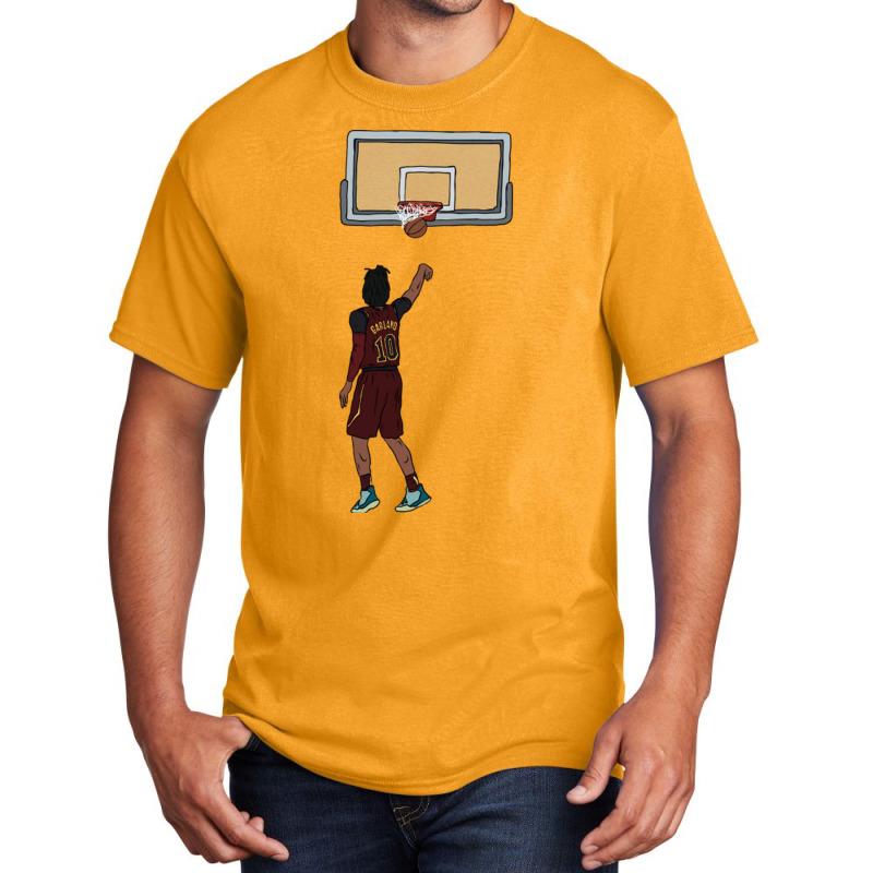 Darius Garland Jumpshot Basic T-shirt by MabellaPennachio | Artistshot