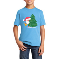 Hot Trend Santa Claus Holding A Gift Behind Christmas Tree Basic Youth T-shirt | Artistshot