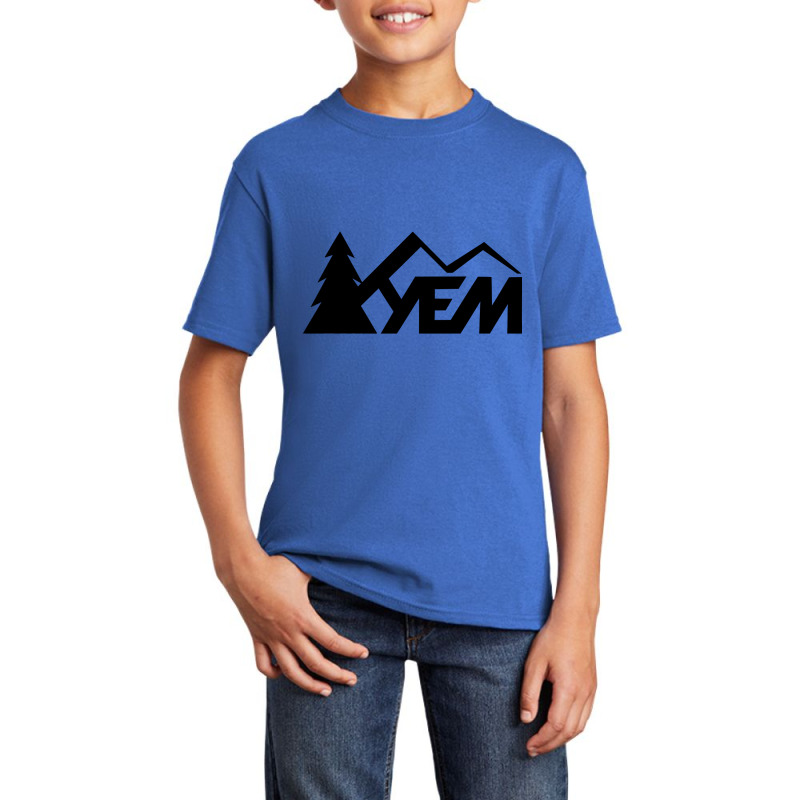 Hot Trend Yem Basic Youth T-shirt by yumgaugeteuda | Artistshot