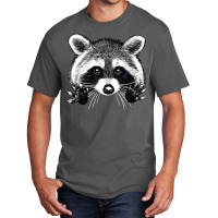 Digital Illustration Of A Little Raccoon Buddy. Basic T-shirt | Artistshot