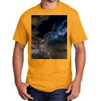 Cat Lightning Of A Cute Tabby Cat Amongst The Dark Clouds And Thunder  Basic T-shirt | Artistshot