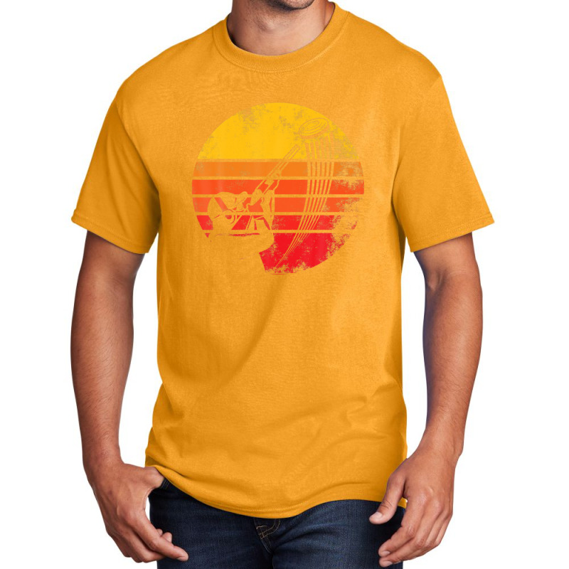 Retro Vintage Sporting Trap Clay Lover Skeet Clay Shooting Basic T-shirt | Artistshot