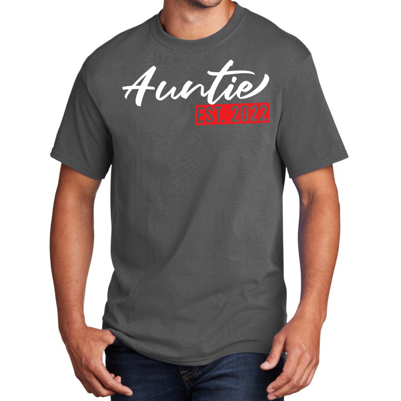 Auntie Est 2022 Funny Pregnancy Announcement Basic T-shirt | Artistshot