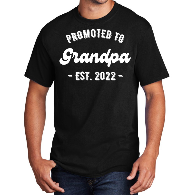 Promoted To Grandpa Est 2022 Travel Basic T-shirt | Artistshot