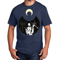 Moon Knight 32 Basic T-shirt | Artistshot