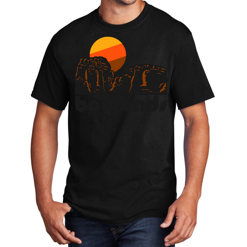 Retro Badlands ))(( Tourist Souvenir National Park Basic T-shirt | Artistshot