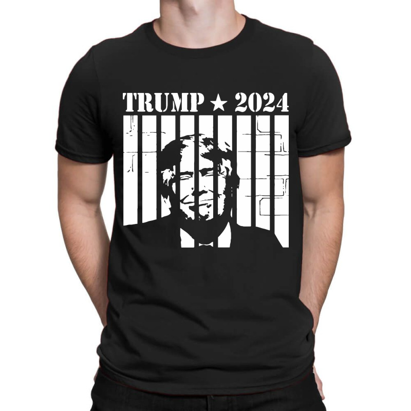 Donald Trump Prison Mugshot T-shirt | Artistshot