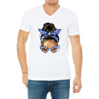 Afro Messy Bun Light Skin Soror Color  Blue And Wh V-neck Tee | Artistshot