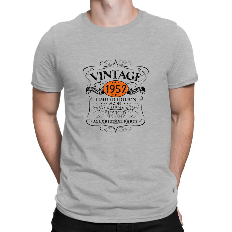 Vintage 1952 70th Birthday Gift Men Women T-shirt | Artistshot