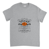 Vintage 1952 70th Birthday Gift Men Women Classic T-shirt | Artistshot