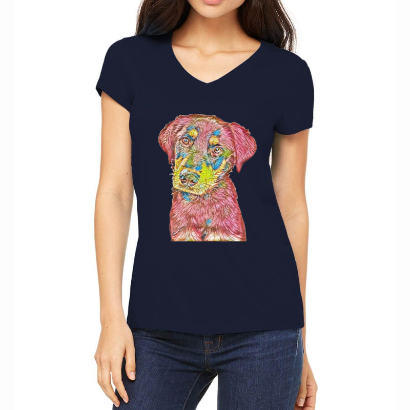 Closeup Photo Of A Cute Eight Women's V-Neck T-Shirt by Kemnabi | Artistshot