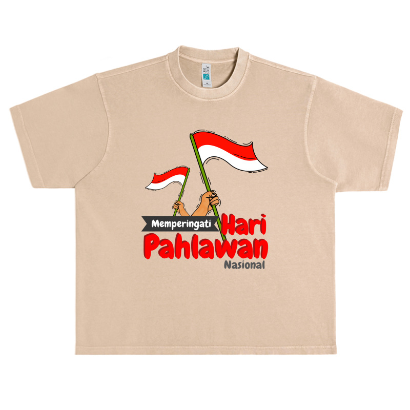 Selamat Hari Pahlawan Nasional Urban Heavy T-shirt | Artistshot