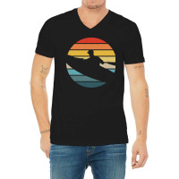 Canoe T  Shirt Canoeing Silhouette On A Distressed Retro Sunset Print V-neck Tee | Artistshot