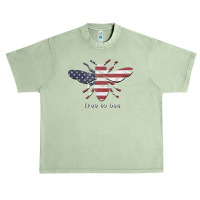 Bee Free' Honeybee With American Flag T Shirt Urban Heavy T-shirt | Artistshot