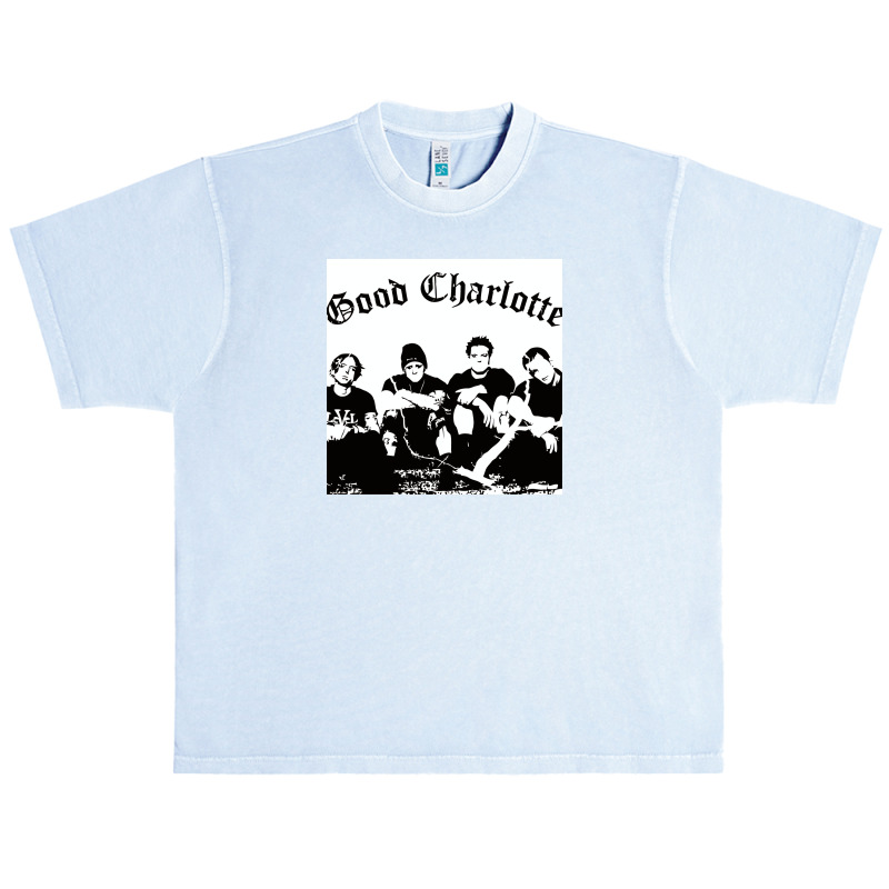 Good Charllote Urban Heavy T-shirt | Artistshot