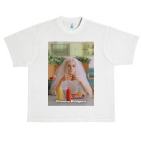 Phoebebridgers Eating Burger Urban Heavy T-shirt | Artistshot