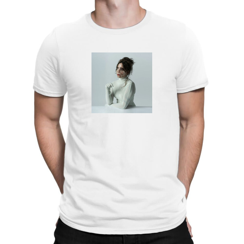 Kee Avil Crease T-shirt | Artistshot