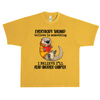 Everybody Should Believe In Something Otter Read Books Urban Heavy T-shirt | Artistshot