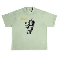 Quꓰꓰn BΑnd B0hꓰmiΑn RhΑps0dy Lꓰgendary Music Urban Heavy T-shirt | Artistshot