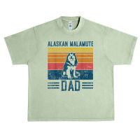 Dog Alaskan Malamute Dad   Vintage Alaskan Malamute Dad T Shirt Urban Heavy T-shirt | Artistshot