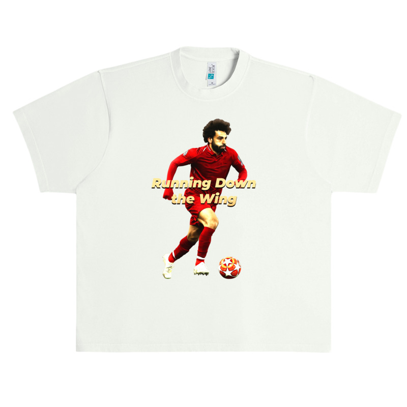 Mo Salah Running Down The Wing Classic Urban Heavy T-shirt | Artistshot