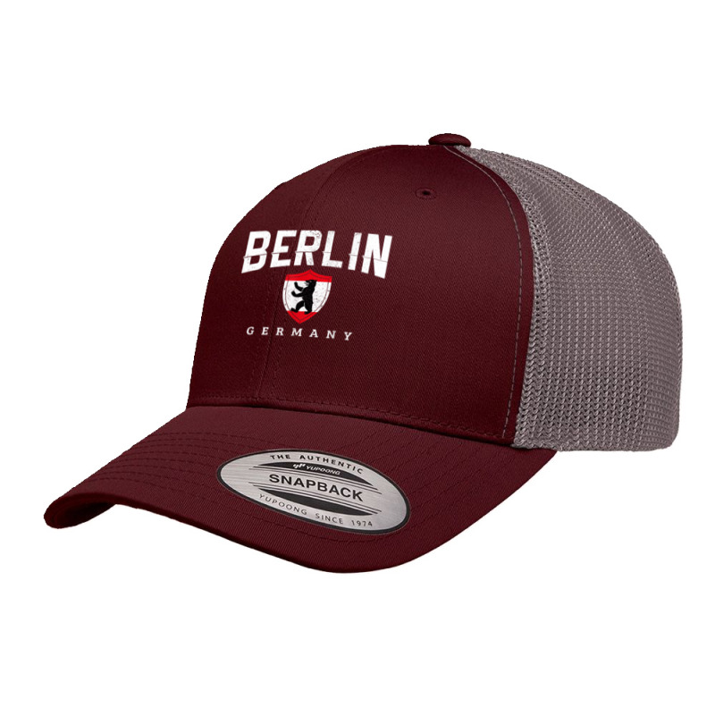 Berlin Germany Bear Flag Souvenir Travel German Gift T Shirt Retro Trucker Cap | Artistshot