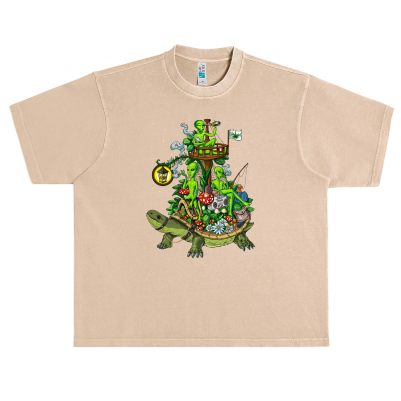 Psychedelic Aliens Trip Urban Heavy T-shirt | Artistshot