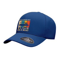 It's A Good Day To Drink On A Pontoon Boat, Pontooning Lover T Shirt Seamless Cap | Artistshot