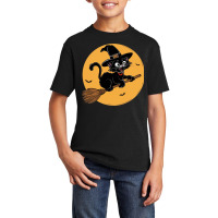 Witche Cat On A Broom Basic Youth T-shirt | Artistshot