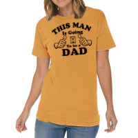 This Man Is Going To Be A Dad Vintage T-shirt | Artistshot