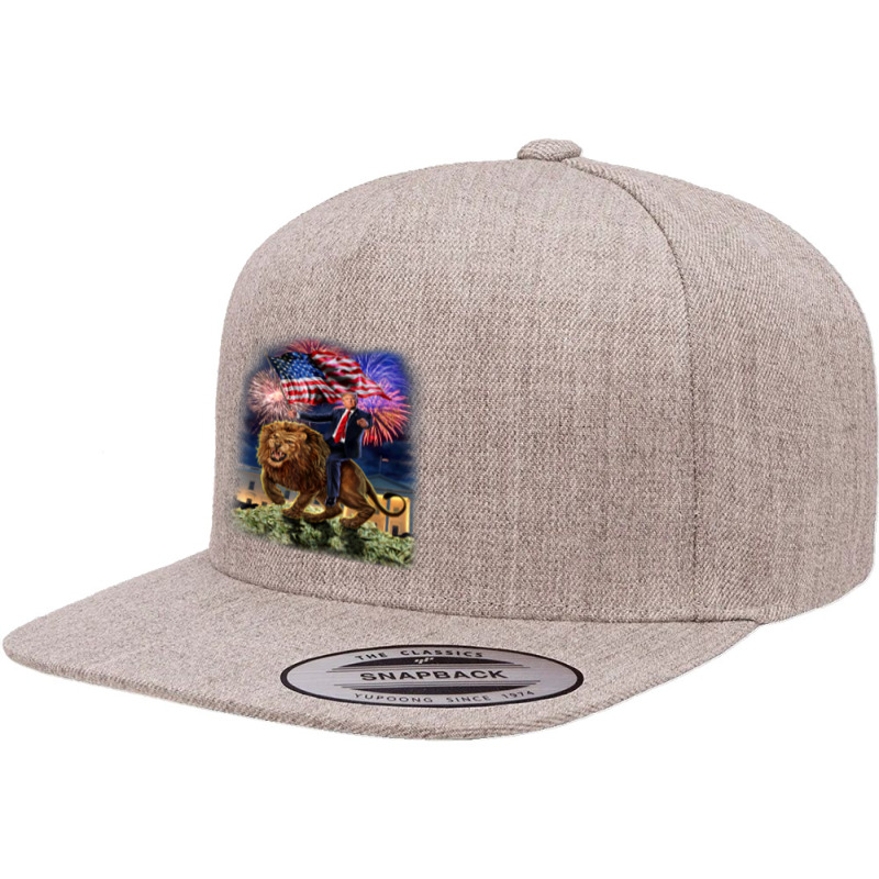 Usa President Donald Trump Rides On A Ferocious Lion 5 Panel Snapback Cap | Artistshot