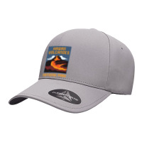 Hawaii Volcanoes National Park Big Island Retro Graphic Pullover Hoodi Seamless Cap | Artistshot