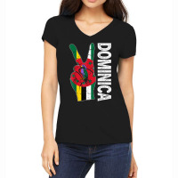 Retro Victory Two Fingers Dominica Flag Patriotic T Shirt Women's V-neck T-shirt | Artistshot