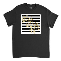 Modern Chic Black White Marble Gold Hearts 22970521 Classic T-shirt | Artistshot